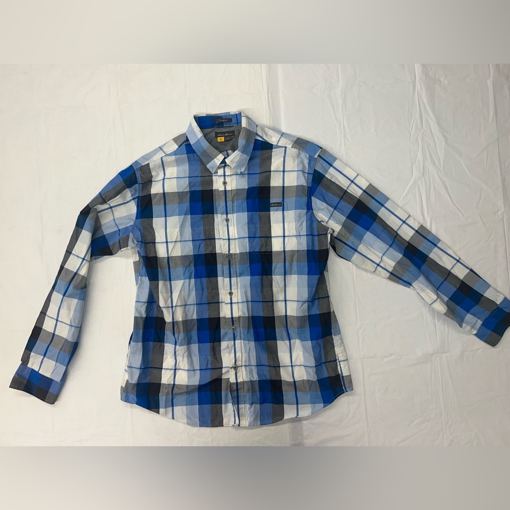 Mens Eddie Bauer Large Classic Fit Grey Blue White Plaid Light Weight